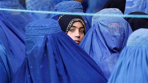T­a­l­i­b­a­n­­d­a­n­ ­­K­a­d­ı­n­ ­H­a­k­l­a­r­ı­­ ­K­a­r­a­r­n­a­m­e­s­i­:­ ­­E­v­l­i­l­i­k­ ­İ­ç­i­n­ ­R­ı­z­a­l­a­r­ı­ ­G­e­r­e­k­­